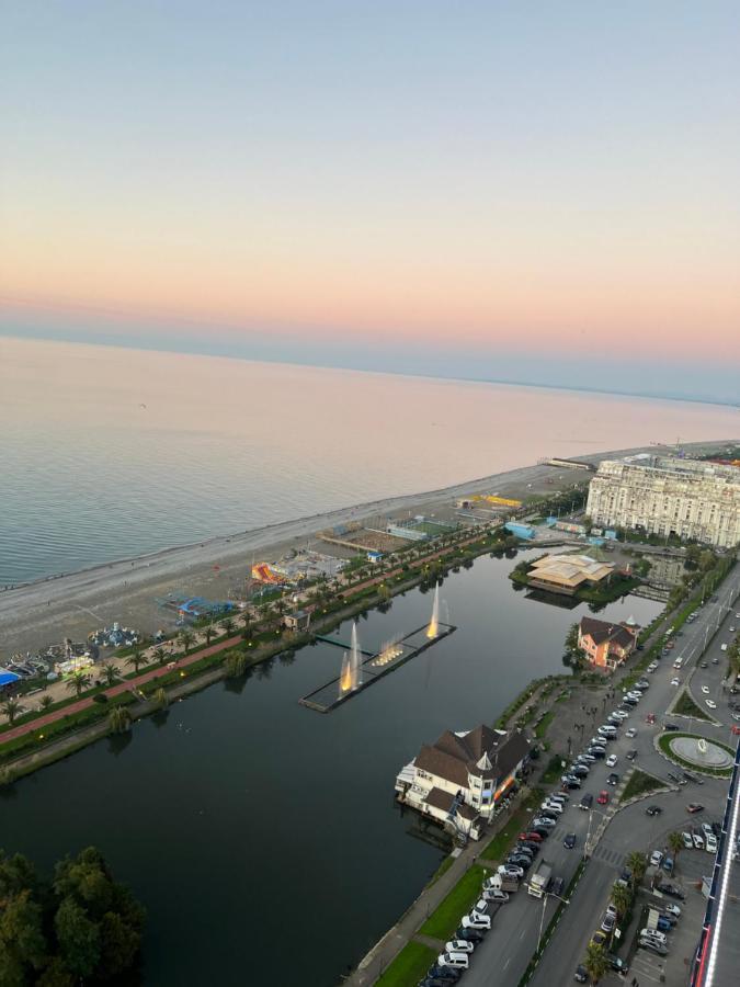 The Best Beach Aparthotel Orbi City Batoumi Extérieur photo