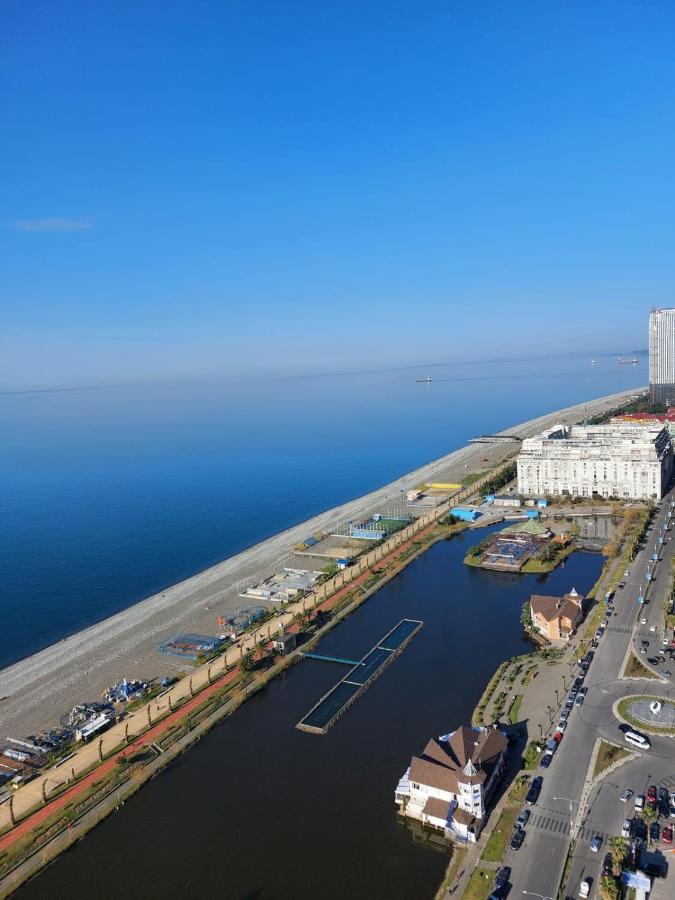 The Best Beach Aparthotel Orbi City Batoumi Extérieur photo