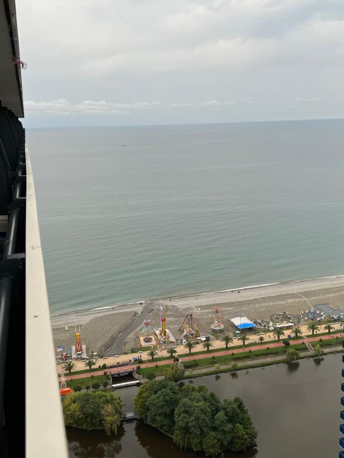 The Best Beach Aparthotel Orbi City Batoumi Extérieur photo